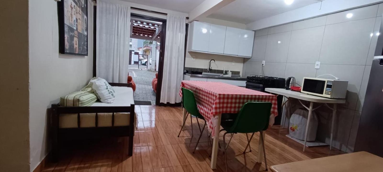 Apartamento Terreo Com Ar Condicionado E 2 Suites Bem Localizado Гаропаба Екстериор снимка
